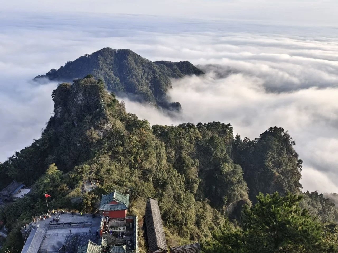 武当山金顶云海日出